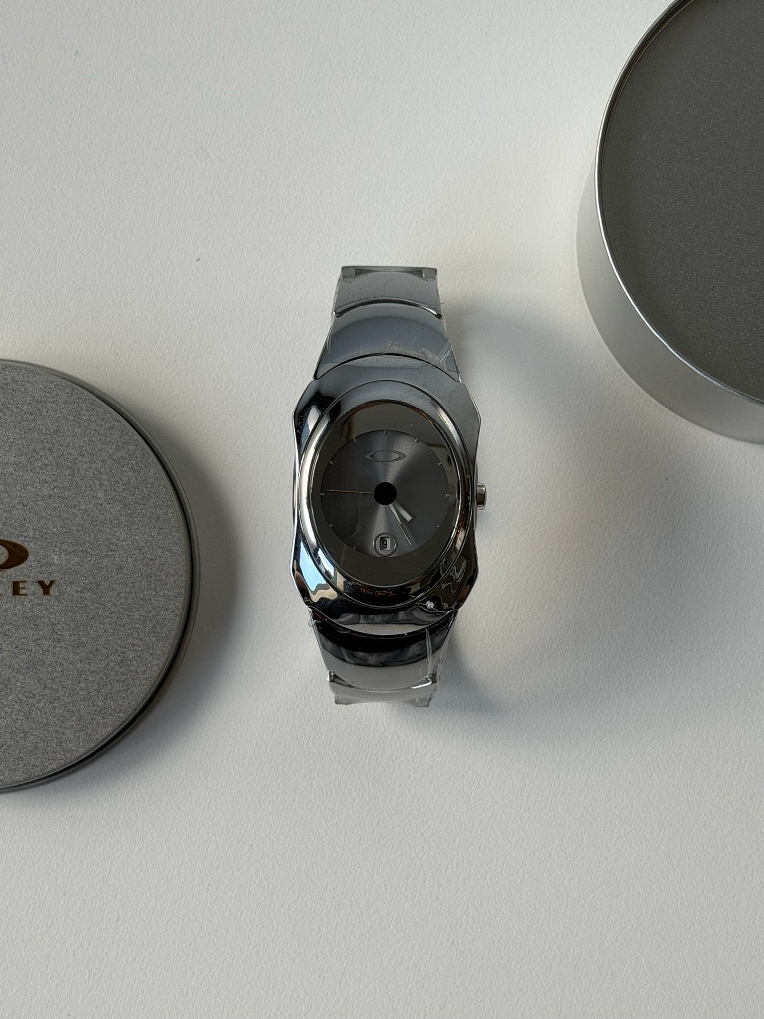 Oakley Time Bomb Style Watch – Stealth Grey